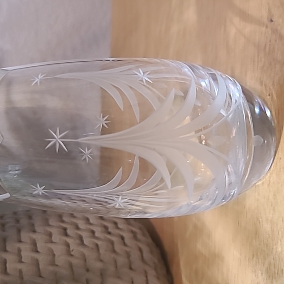 Mikasa Silent Night Crystal Etched Bud Vase Christmas tree Slovenia - Picture 8 of 9